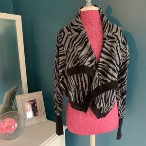 Zebra cropped cardigan/shawl